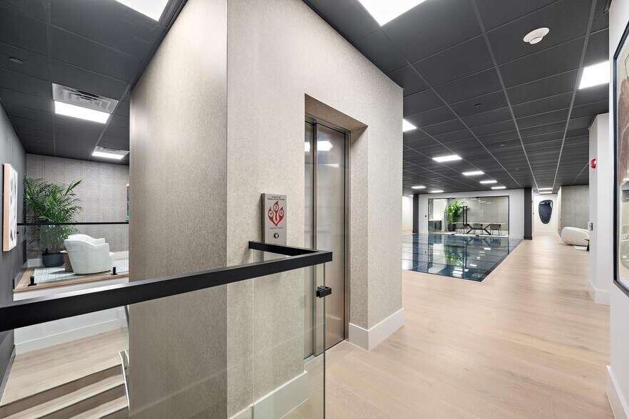 More Photos Of 11700 SE Shell Ave, Hobe Sound Loft Creative Space For Sale