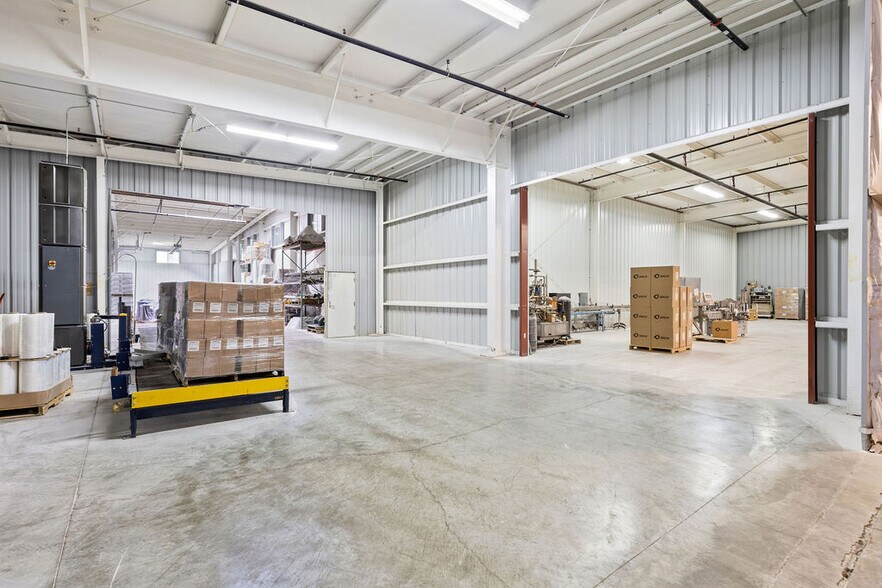 More Photos Of 2000 Ashley Rd, Morris Manufacturing For Lease