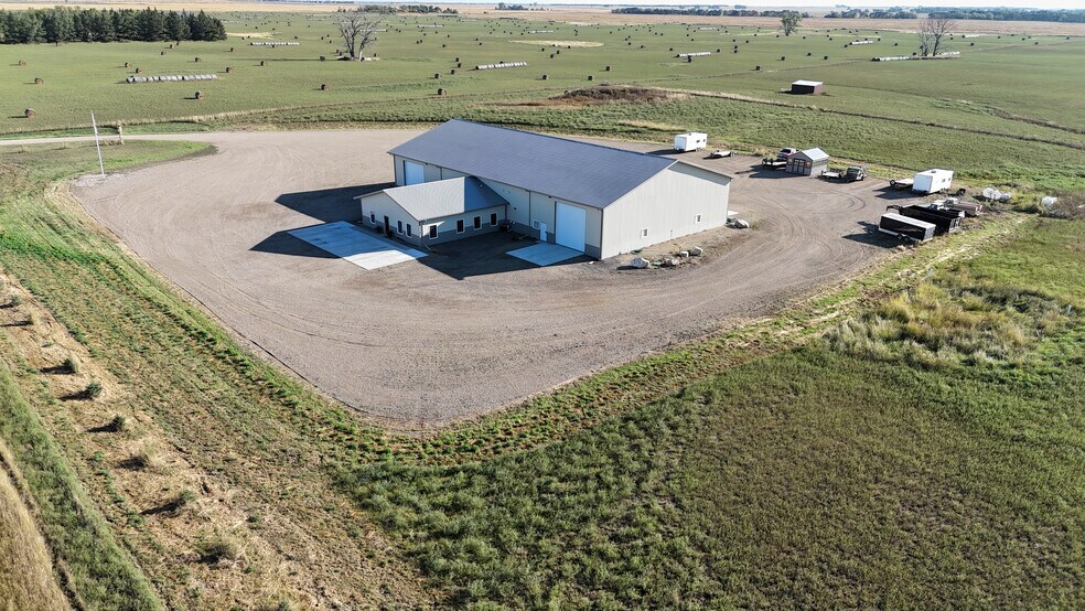 More Photos Of 10345 Hwy 83 S, Minot Flex For Sale