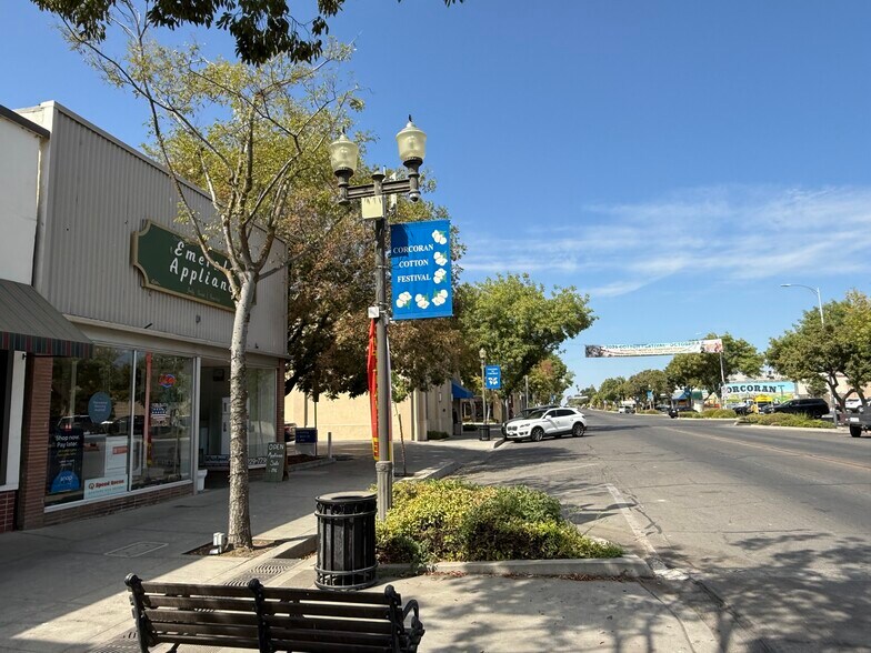 More Photos Of 1031 Whitley Ave, Corcoran General Retail For Sale