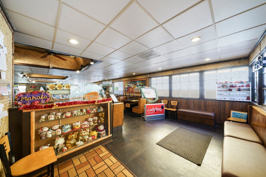More Photos Of 15926 S Western Ave, Gardena Restaurant For Sale