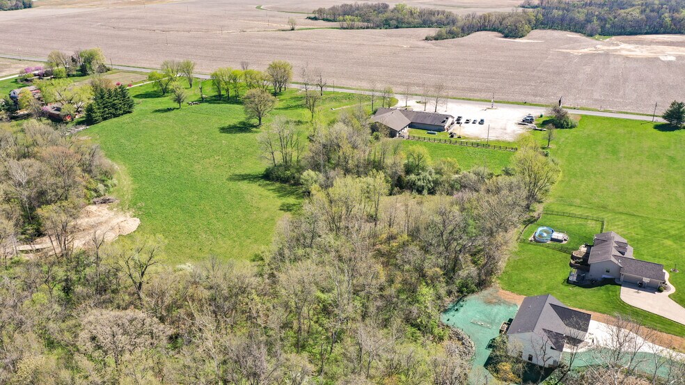 More Photos Of 15281 IL-109, Dow Specialty For Sale