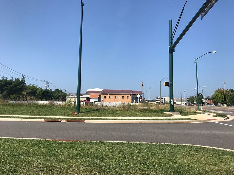 More Photos Of 1107 W Market St, Johnson City Land For Sale