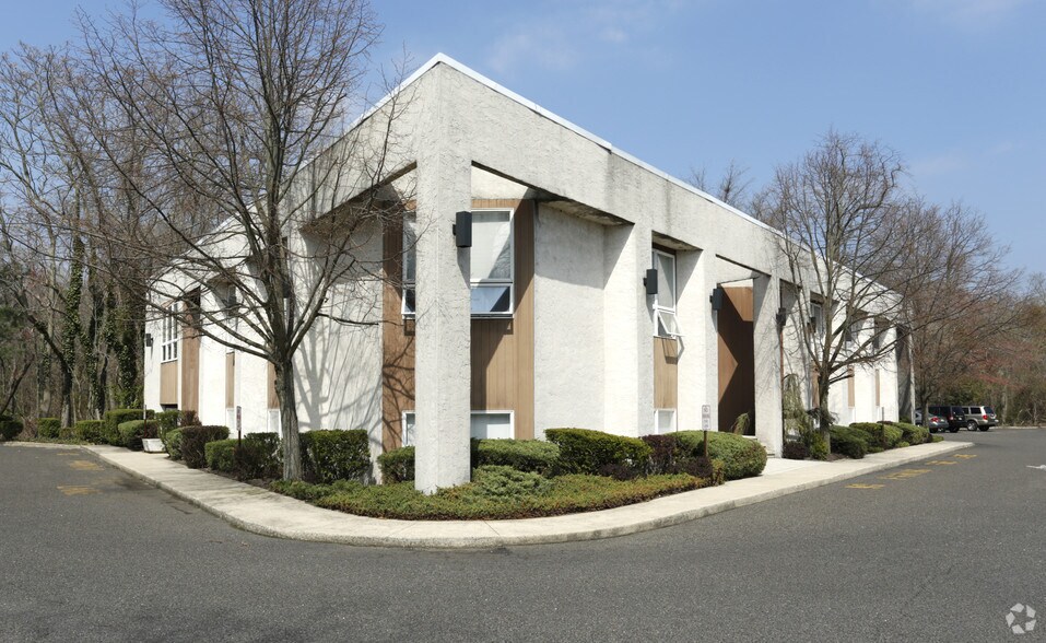 Primary Photo Of 2052 State Route 35, Wall Office For Lease