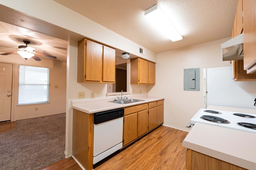 More Photos Of 160 Morphew Rd, Hot Springs National Park Apartments For Sale