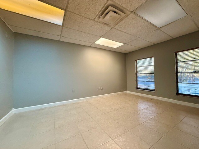 More Photos Of 4917 Ehrlich Rd, Tampa Office For Lease