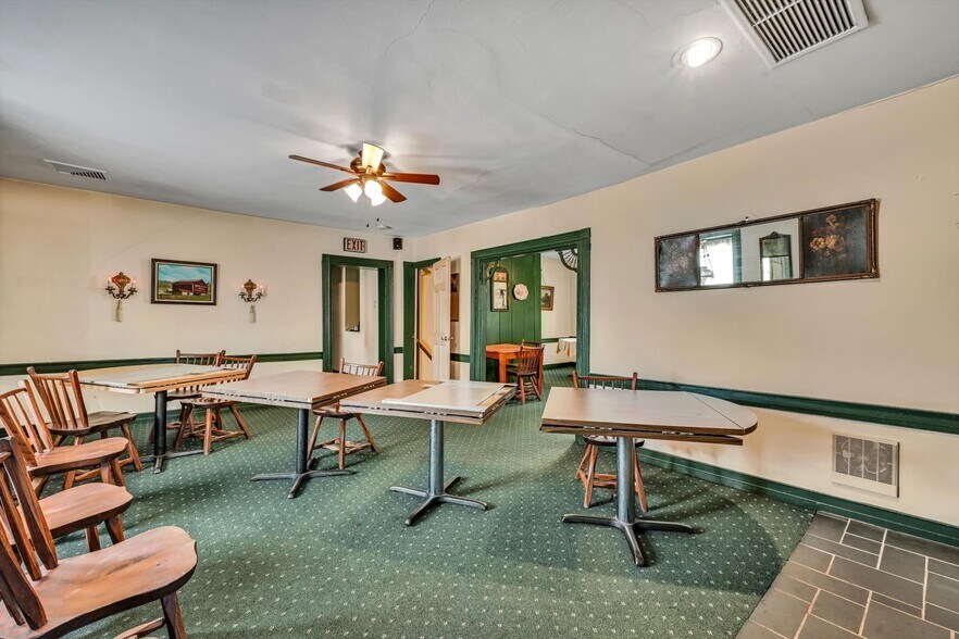 More Photos Of 3790 Morgantown Rd, Mohnton Restaurant For Sale
