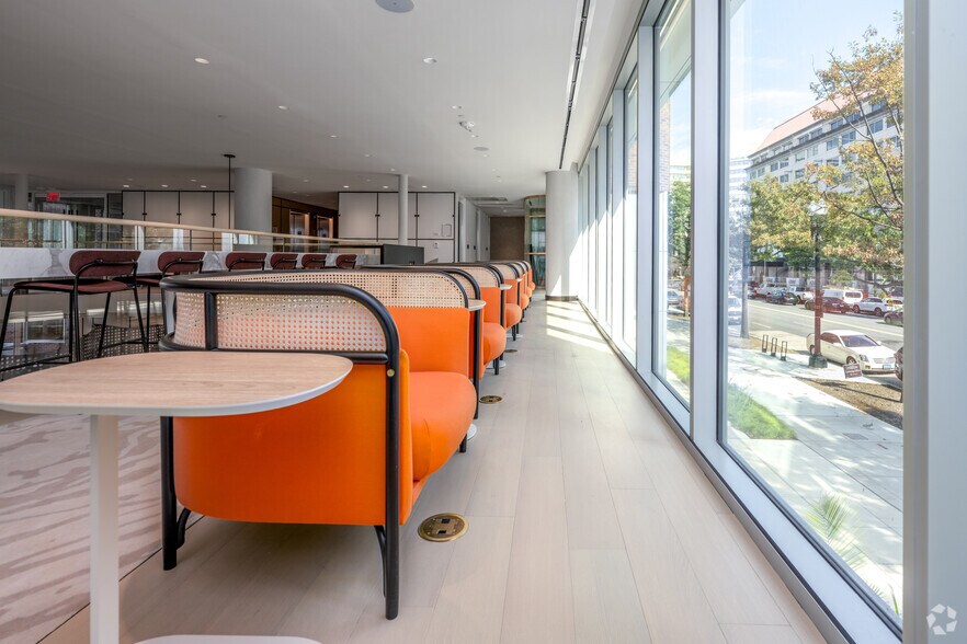 More Photos Of 5300 Wisconsin Ave, Washington Apartments For Lease