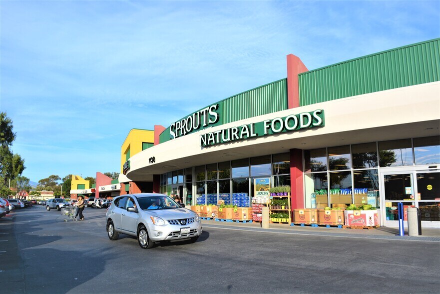 More Photos Of 1114-1130 Branham Ln, San Jose Unknown For Lease