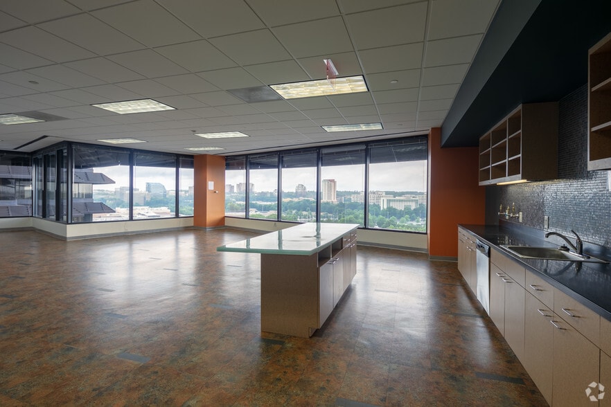 Photo of 14th Floor Ste 1410/1420