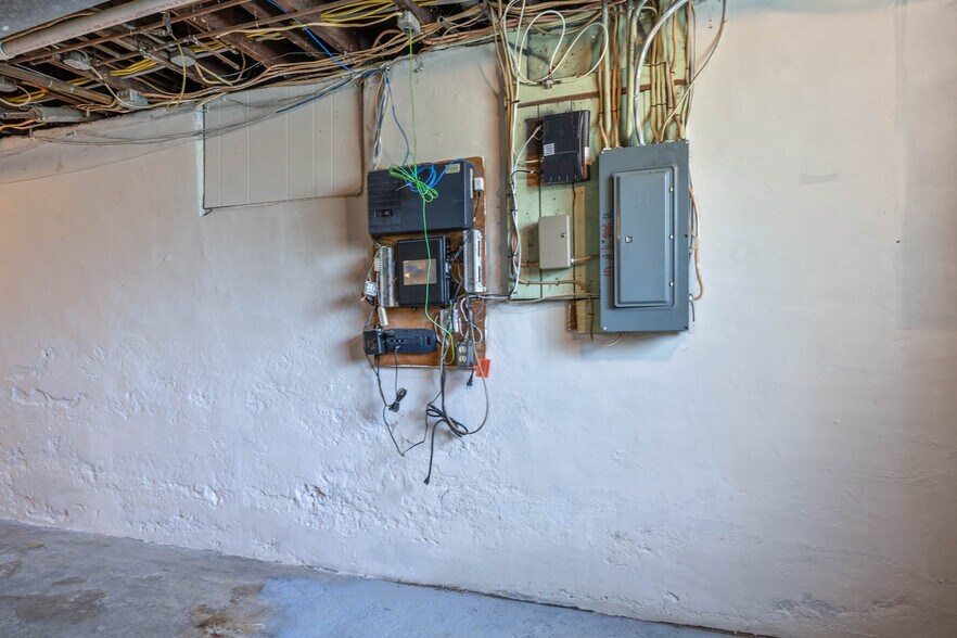 More Photos Of 128 Empire Blvd, Rochester Office Residential For Sale