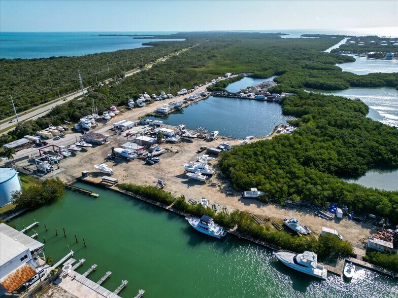More Photos Of 13900 Overseas Hwy, Marathon Service For Sale