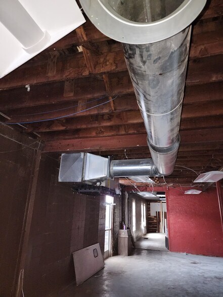 More Photos Of 3006 Harrison Ave, Cincinnati Storefront For Sale