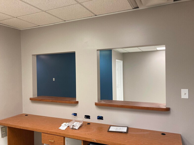 More Photos Of 125 Oakside Ct, Canton Medical For Lease