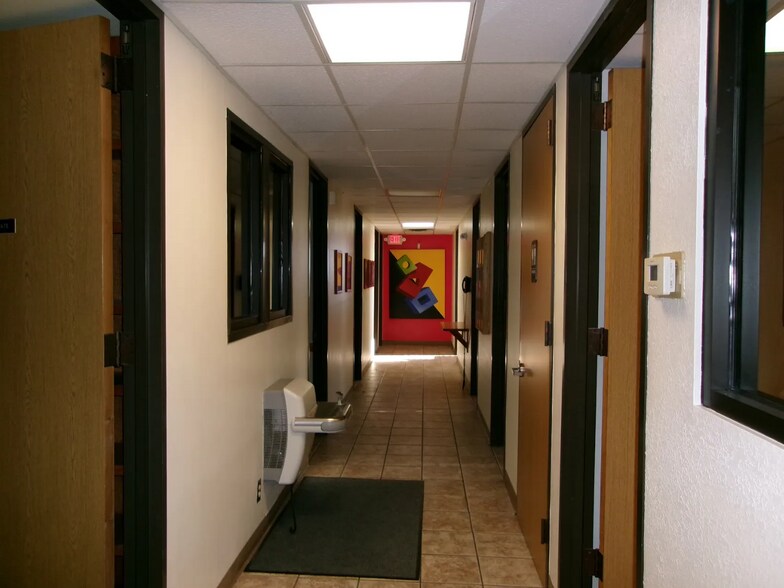 More Photos Of 1400 N El Paso St, El Paso Medical For Lease