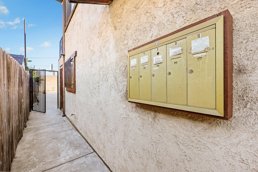 More Photos Of 312 S Pine St, San Gabriel Apartments For Sale