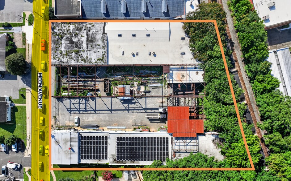 More Photos Of 4 Meem Ave, Gaithersburg Warehouse For Sale