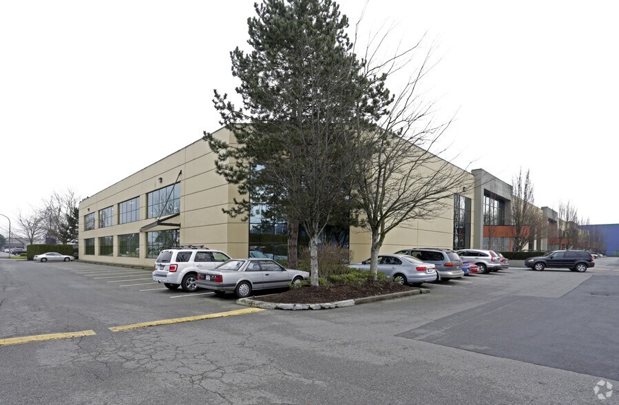More Photos Of 13480 Crestwood Pl, Richmond Warehouse For Lease