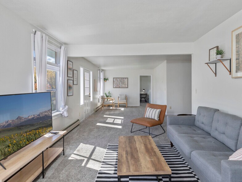 More Photos Of 609 Clinton St, Ridgway Apartments For Sale