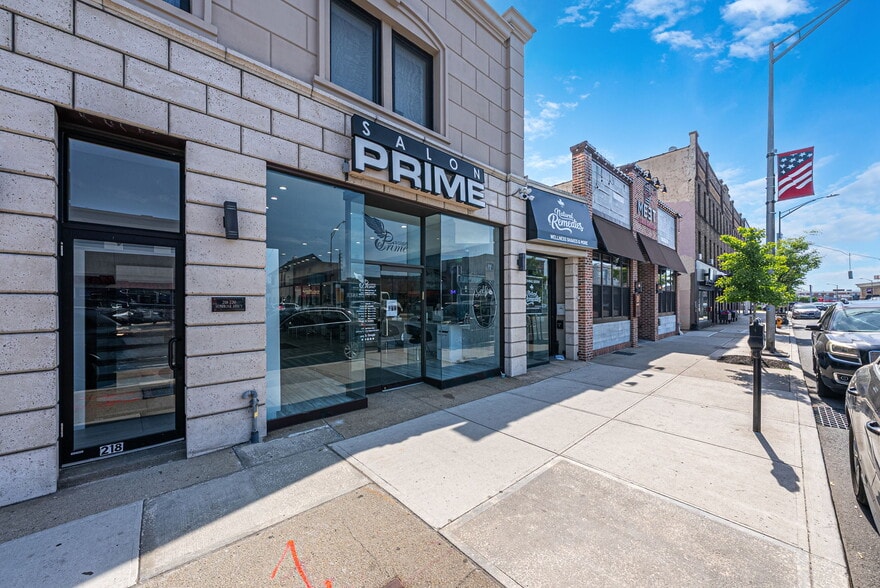 Primary Photo Of 218 Sunrise Hwy, Rockville Centre Storefront Retail Residential For Lease