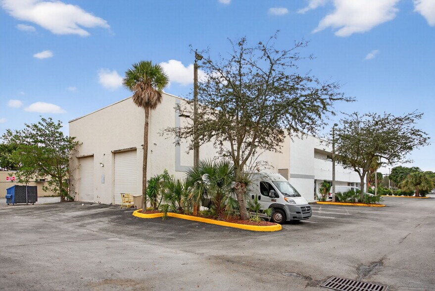 More Photos Of 2800 N State Road 7, Margate Medical For Sale