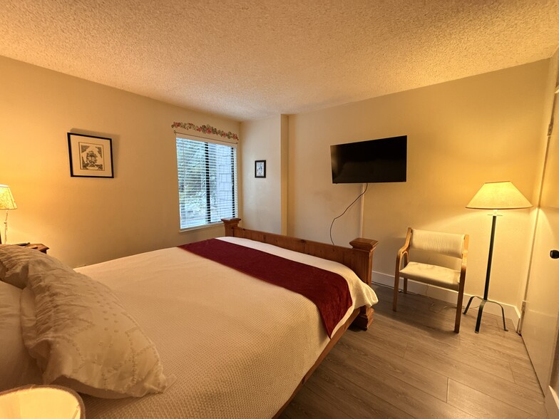 More Photos Of , Mammoth Lakes Multifamily For Sale