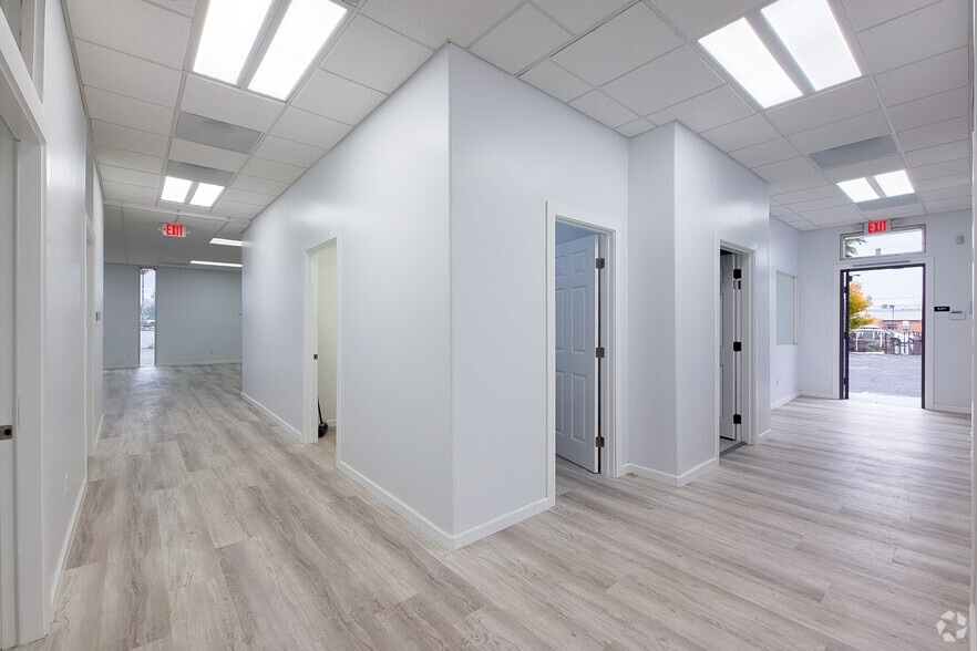 More Photos Of 5223 N El Dorado St, Stockton Office For Lease