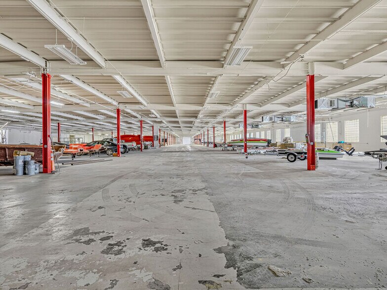 More Photos Of 1002 Douglas Ave, Opp Manufacturing For Lease