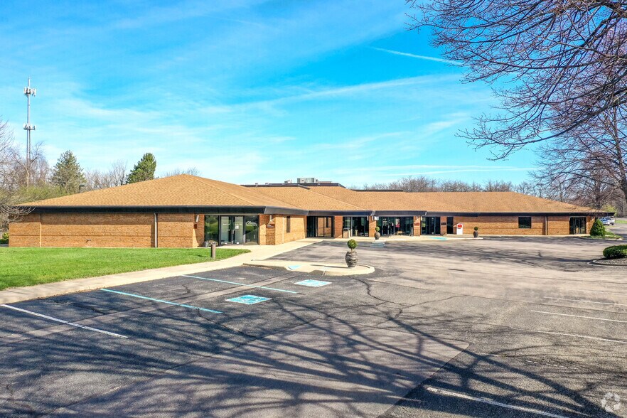 More Photos Of 1911 Old Fairfield Rd, Beavercreek Medical For Lease