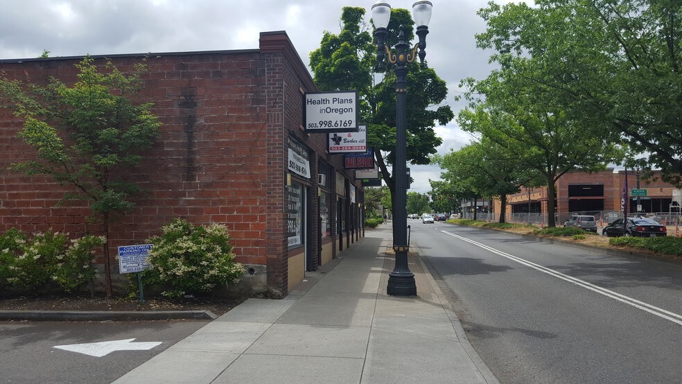 More Photos Of 5118-5132 NE Martin Luther King Jr Blvd, Portland Storefront For Lease