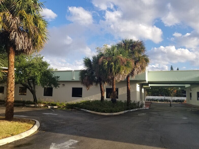 More Photos Of ,  Office For Sale