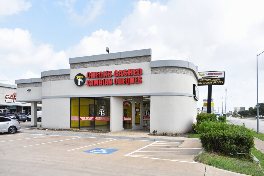 More Photos Of 3330 Hillcroft Ave, Houston Unknown For Lease
