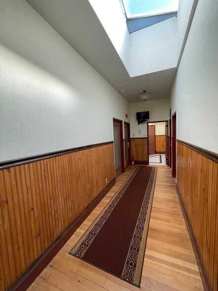 More Photos Of 188-192 10th St, Oakland Office Residential For Sale