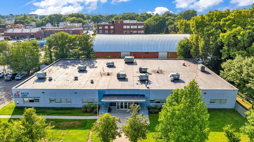 More Photos Of 150 Granite Ave, Staten Island Self Storage For Sale