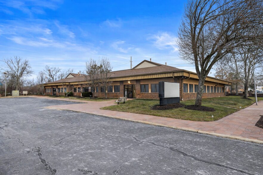 More Photos Of 675 Route 72 E, Manahawkin Office For Sale