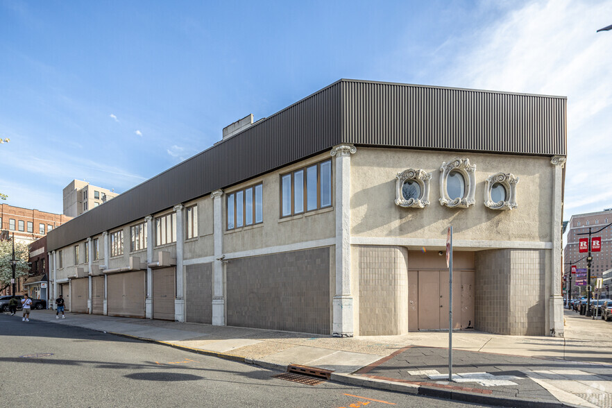 Primary Photo Of 100 Washington St, Newark Office For Lease