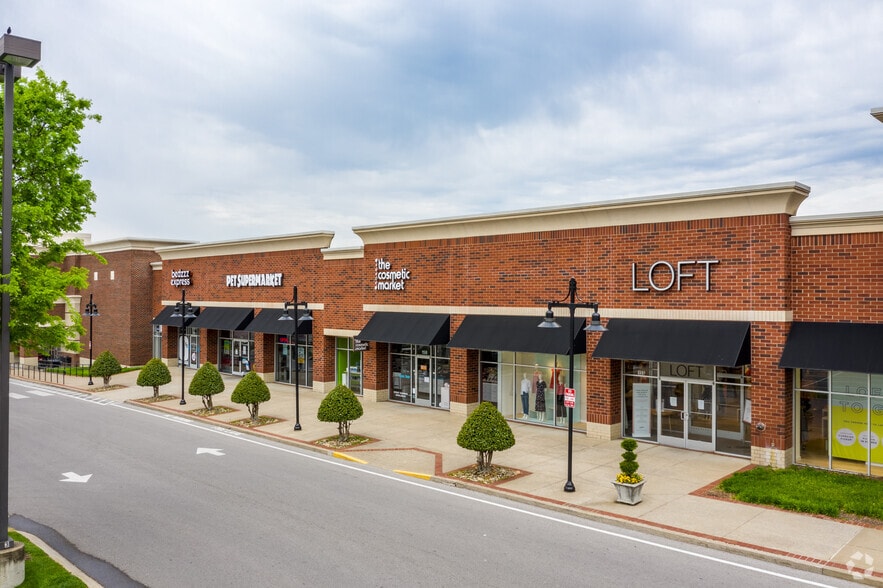 More Photos Of 535-555 Cool Springs Blvd, Franklin Unknown For Lease