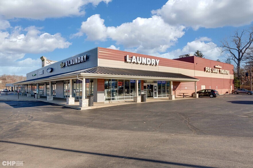 More Photos Of 65 E Grand Ave, Fox Lake Unknown For Lease