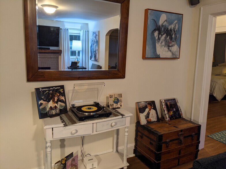 More Photos Of 4033 W Tyvola Rd, Charlotte Specialty For Sale