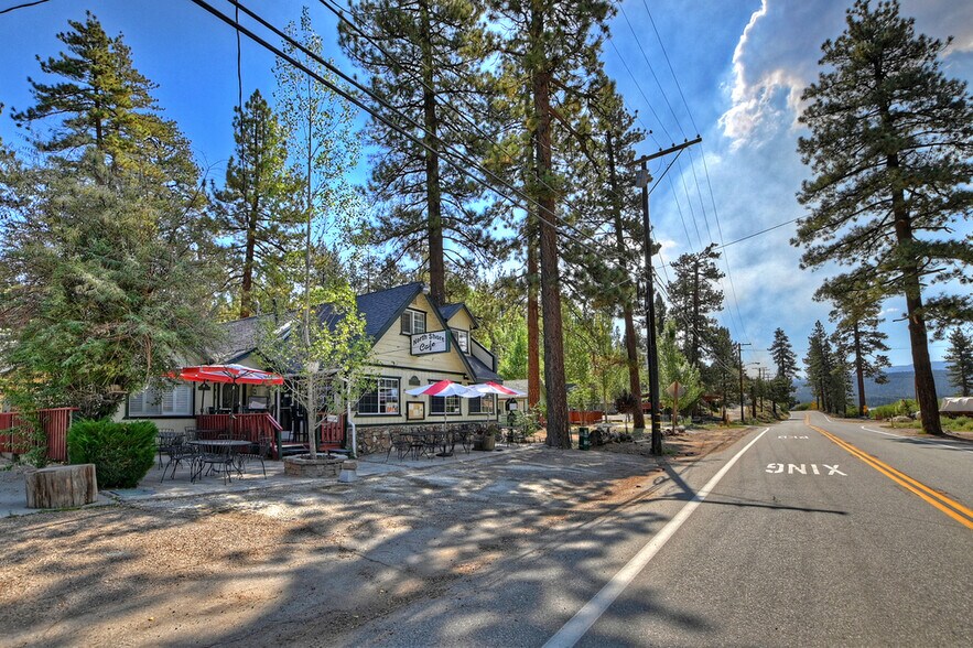 More Photos Of 39226 N Shore Dr, Fawnskin Restaurant For Sale