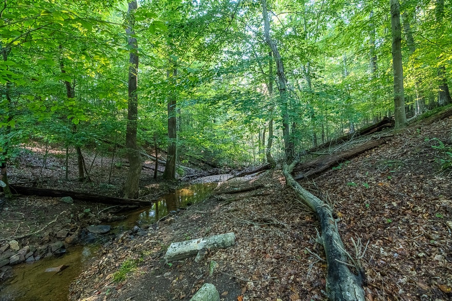 More Photos Of 8751 Birmingham Dr, Manassas Park Land For Sale
