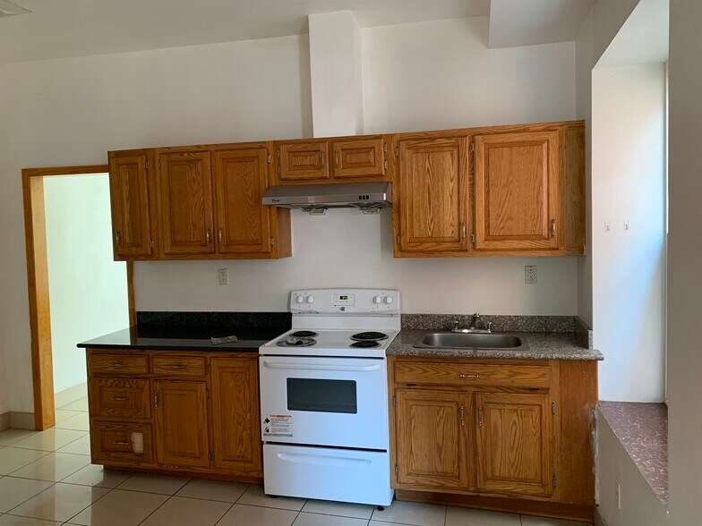 More Photos Of 125 Stratford Ave, Pittsburgh Apartments For Sale