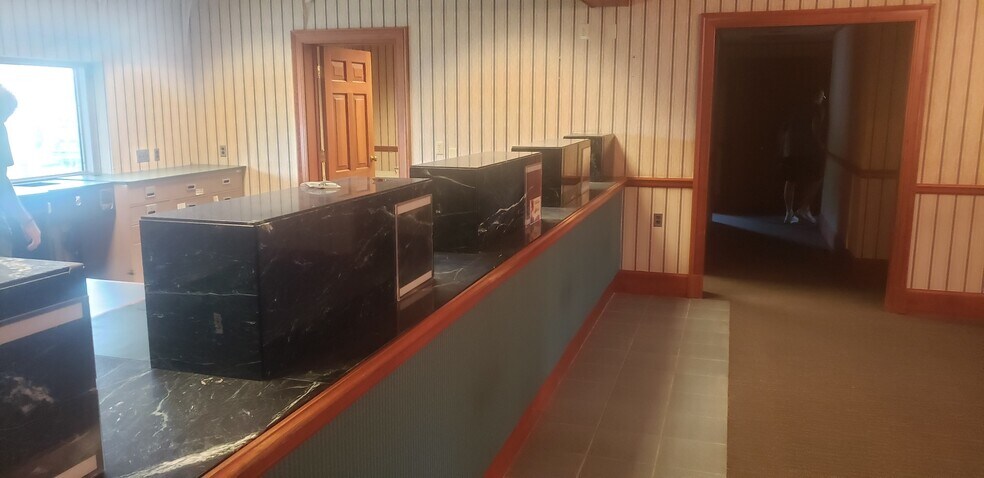 More Photos Of 3210 Wilmington Rd, New Castle Bowling Alley For Sale