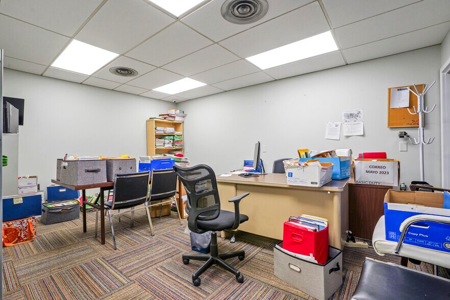 More Photos Of 283 N Broad St, Elizabeth Freestanding For Lease