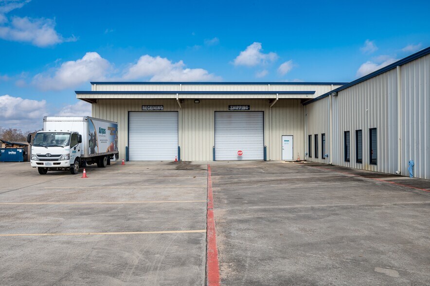 More Photos Of 1118-1125 FM 518, Kemah Specialty For Lease