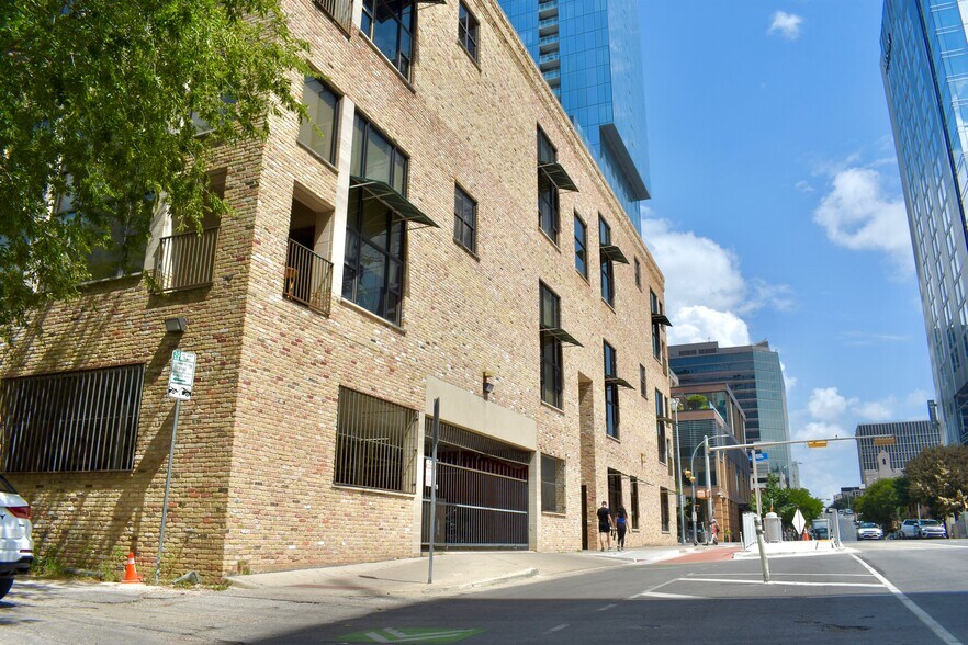 More Photos Of 411 Brazos St, Austin Loft Creative Space For Lease
