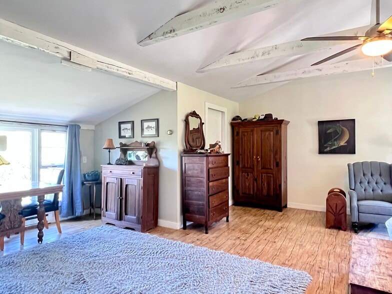 More Photos Of 3063 Bristol Rd, New Harbor Hospitality For Sale