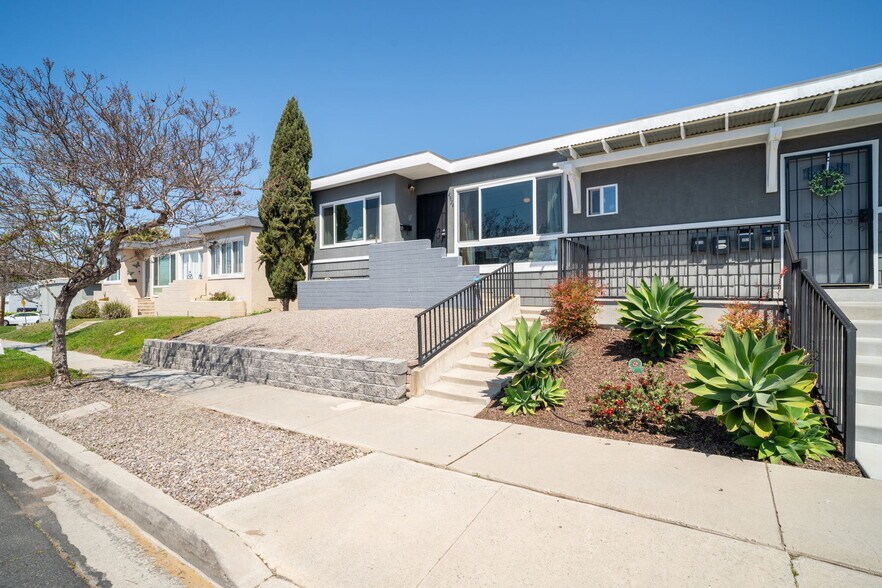 More Photos Of 4924-4926 Iroquois Ave, San Diego Specialty For Sale