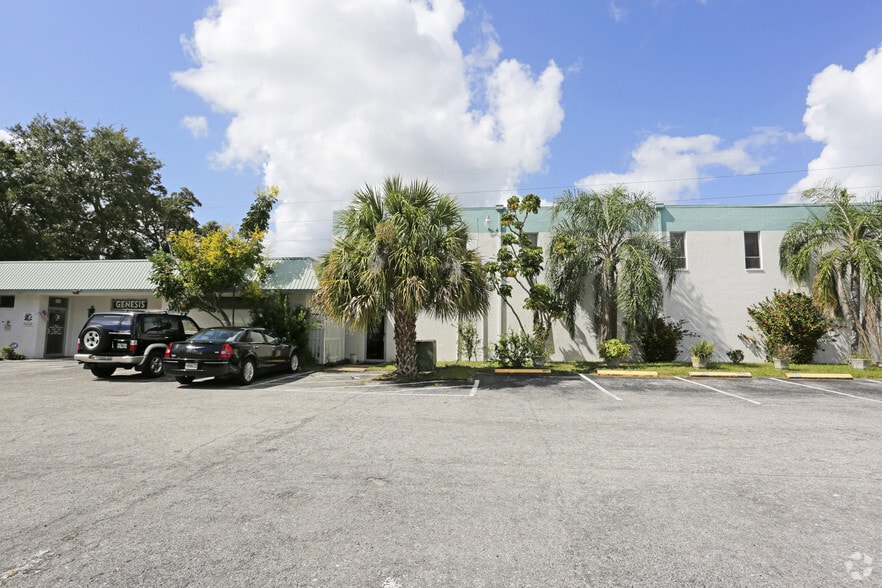 More Photos Of 1933 Whitfield Park Loop, Sarasota Warehouse For Lease