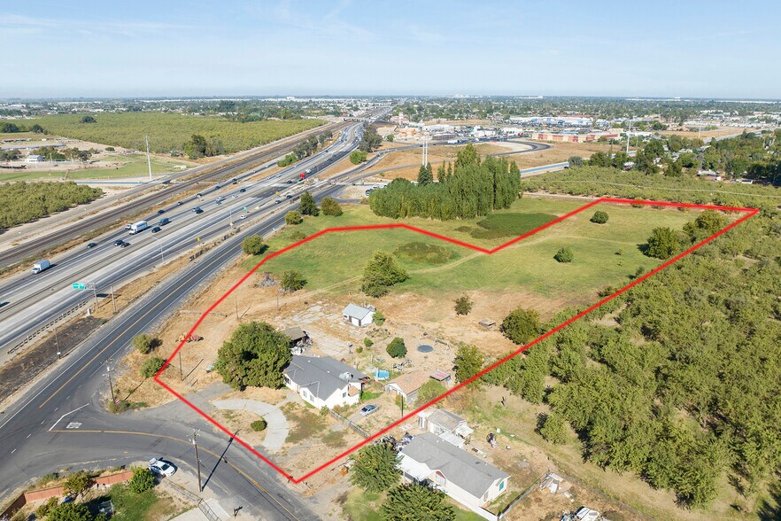 More Photos Of 3221 E Redwood Rd, Ceres Land For Sale